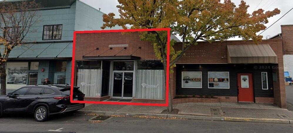 Townsite Of Redmond - Commercial Lease