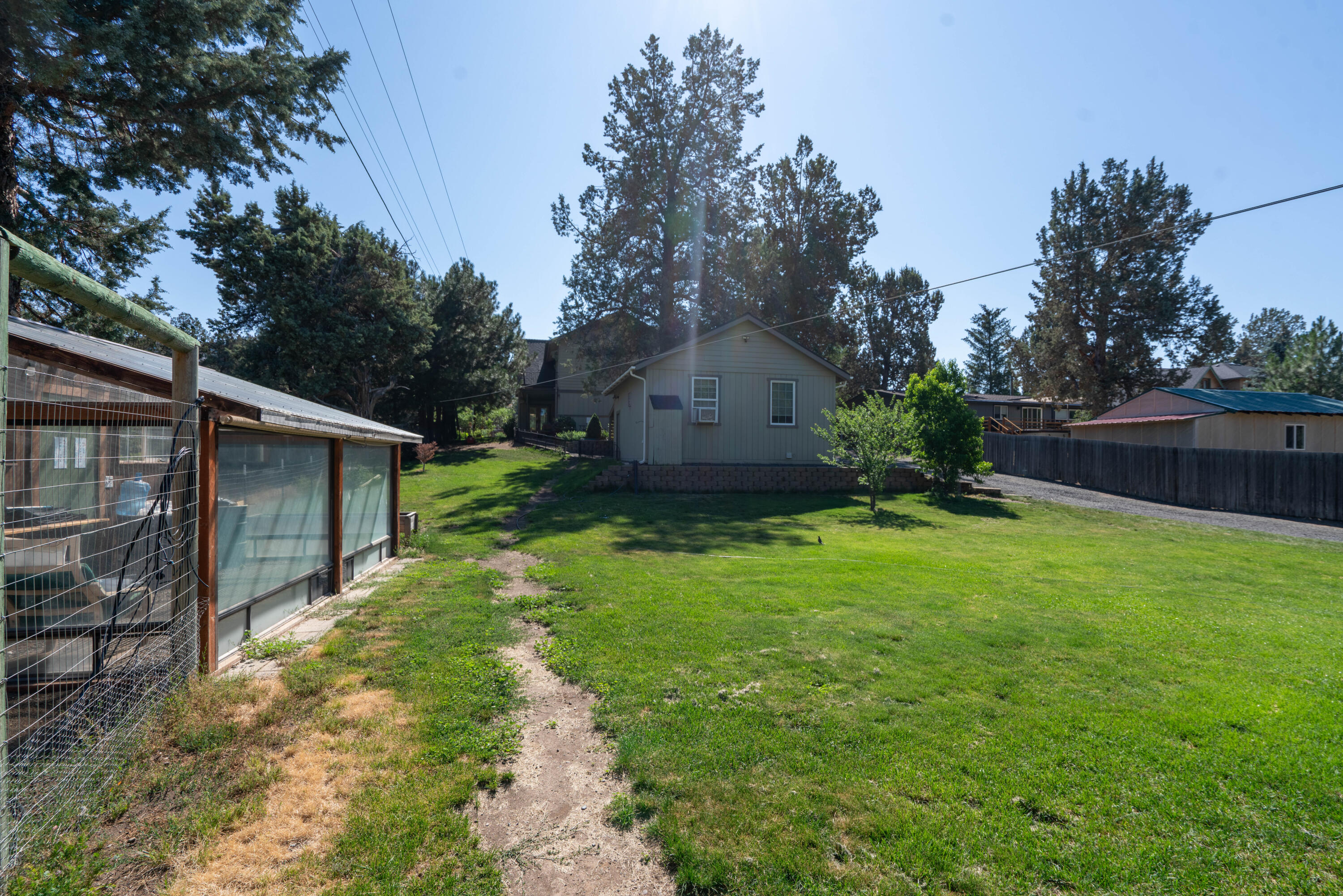 Desc Rvr Hmst Rimrk - Residential