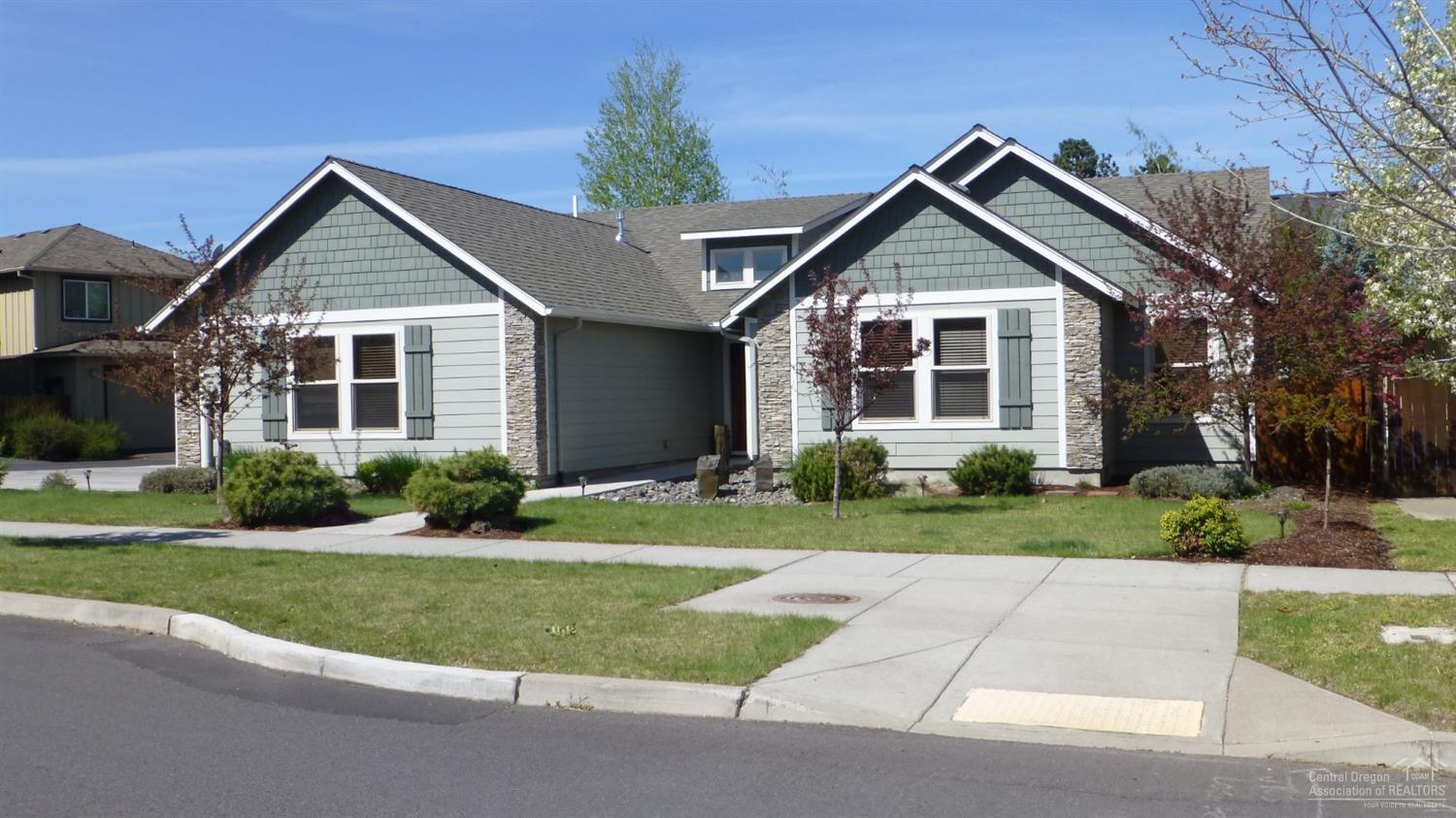 Relax in this quiet and beautiful Pac West custom built single story home with 4 bedrooms and a 3-car garage. The great room plan features a vaulted ceiling, stainless steel kitchen and tile countertops. Enjoy the Gardenside Park and Pavillion with playground equipment and plenty of lawn a minute walk from the house or enjoy the private fenced backyard and patio. The home is just a few minutes from shopping at Costco & The Forum Shopping Center, restaurants & medical clinics and St. Charles Hospital.