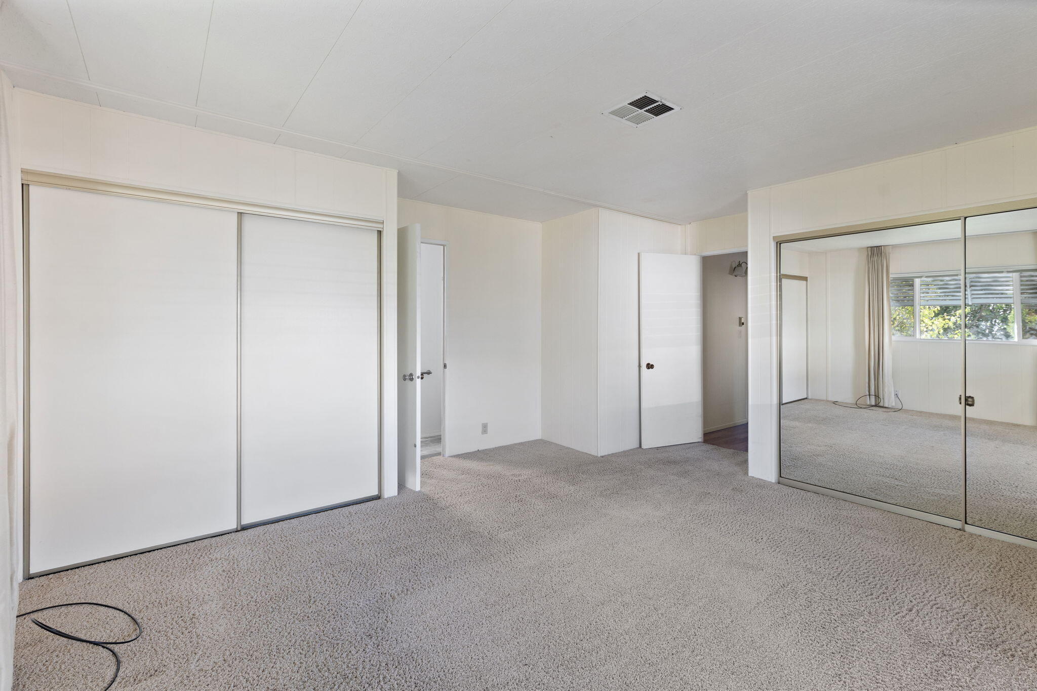 Rogue Lea Estates - Residential