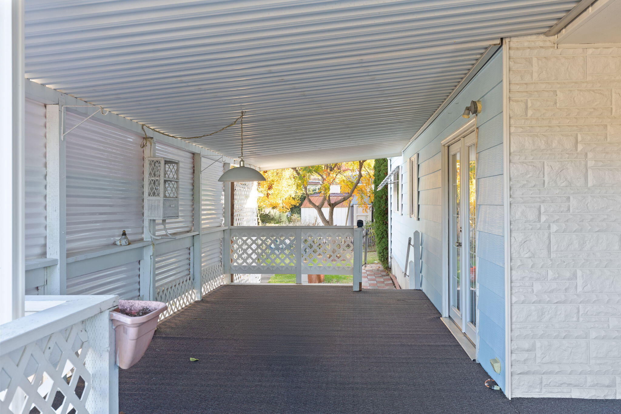 Rogue Lea Estates - Residential