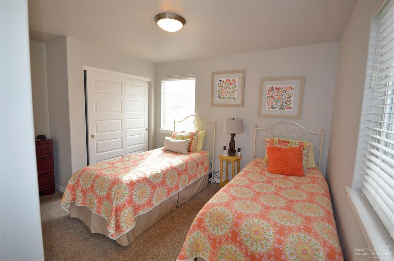 Island Park - Residential