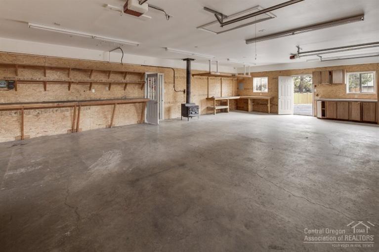 Deschutes RiverWoods - Residential
