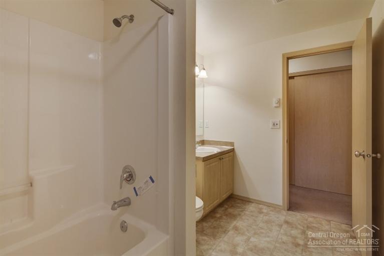 Deschutes RiverWoods - Residential