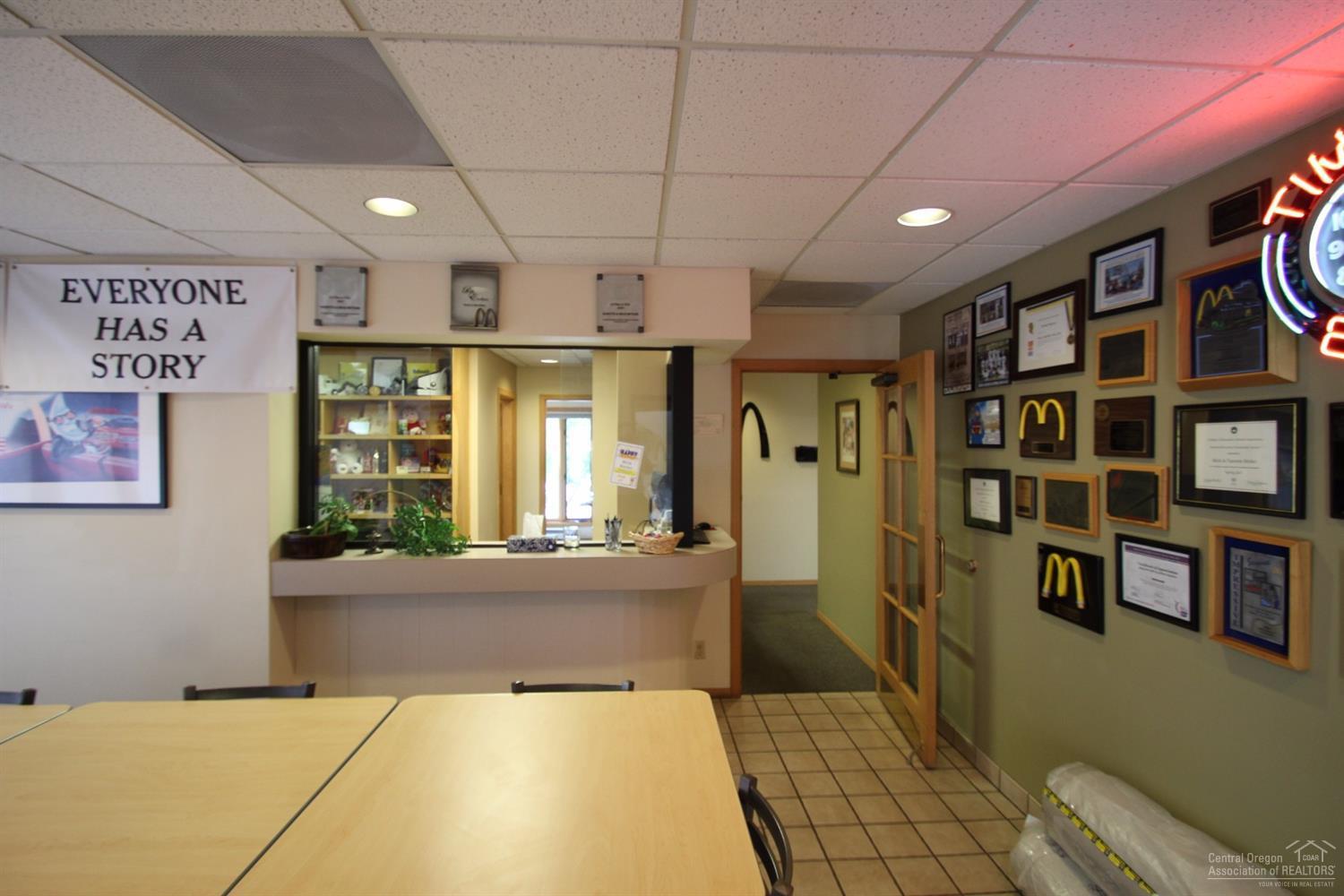 CLAB - Commercial Sale