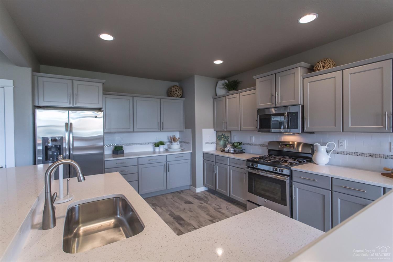 Cascade Heights - Residential
