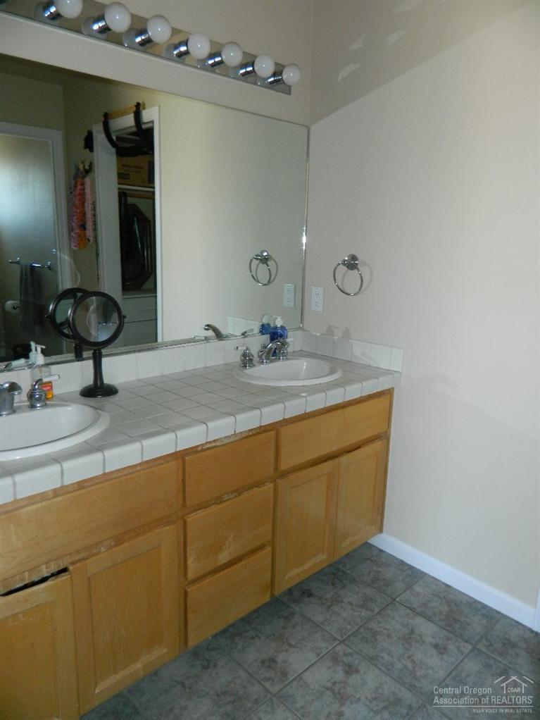 Skyline Ridge - Residential
