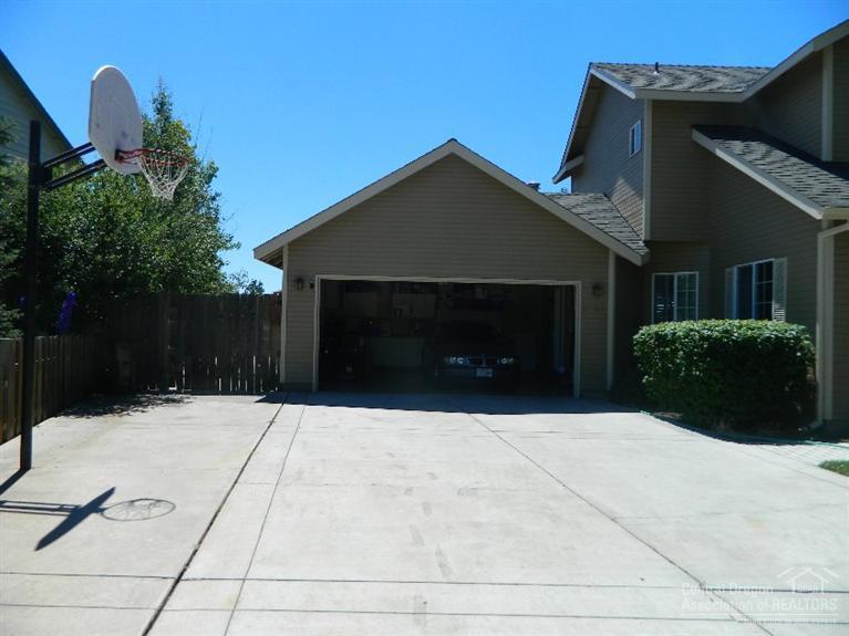 Skyline Ridge - Residential