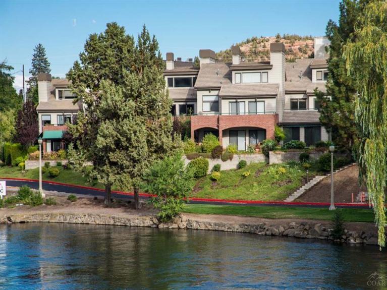 Live in the best of all worlds with an unbeatable location on the river in Bend's vibrant downtown. Walk to shops and restaurants, run or bike along the river trail or enjoy mountain, river and park views right from the comfort of your living room, kitchen, bedroom or deck. This recently remodeled, contemporary, low maintenance condo is perfect if you like the action of downtown or for those who prefer watching the water. The deck has space for a BBQ and dining table and is a perfect space for gatherings.