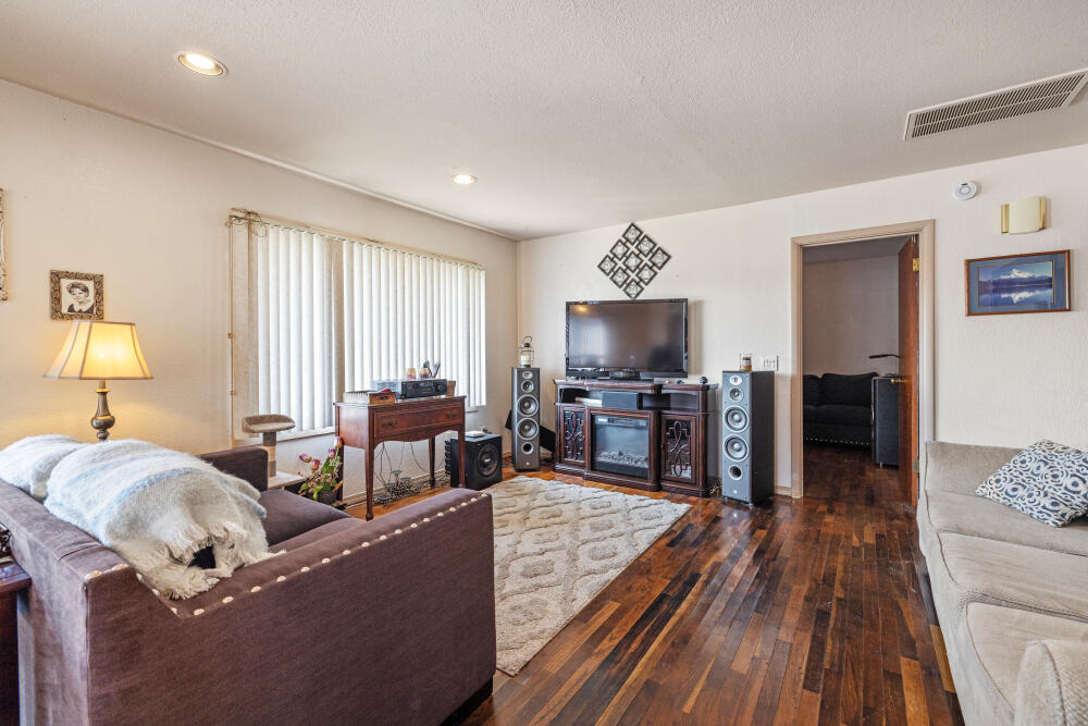 Mills - Residential