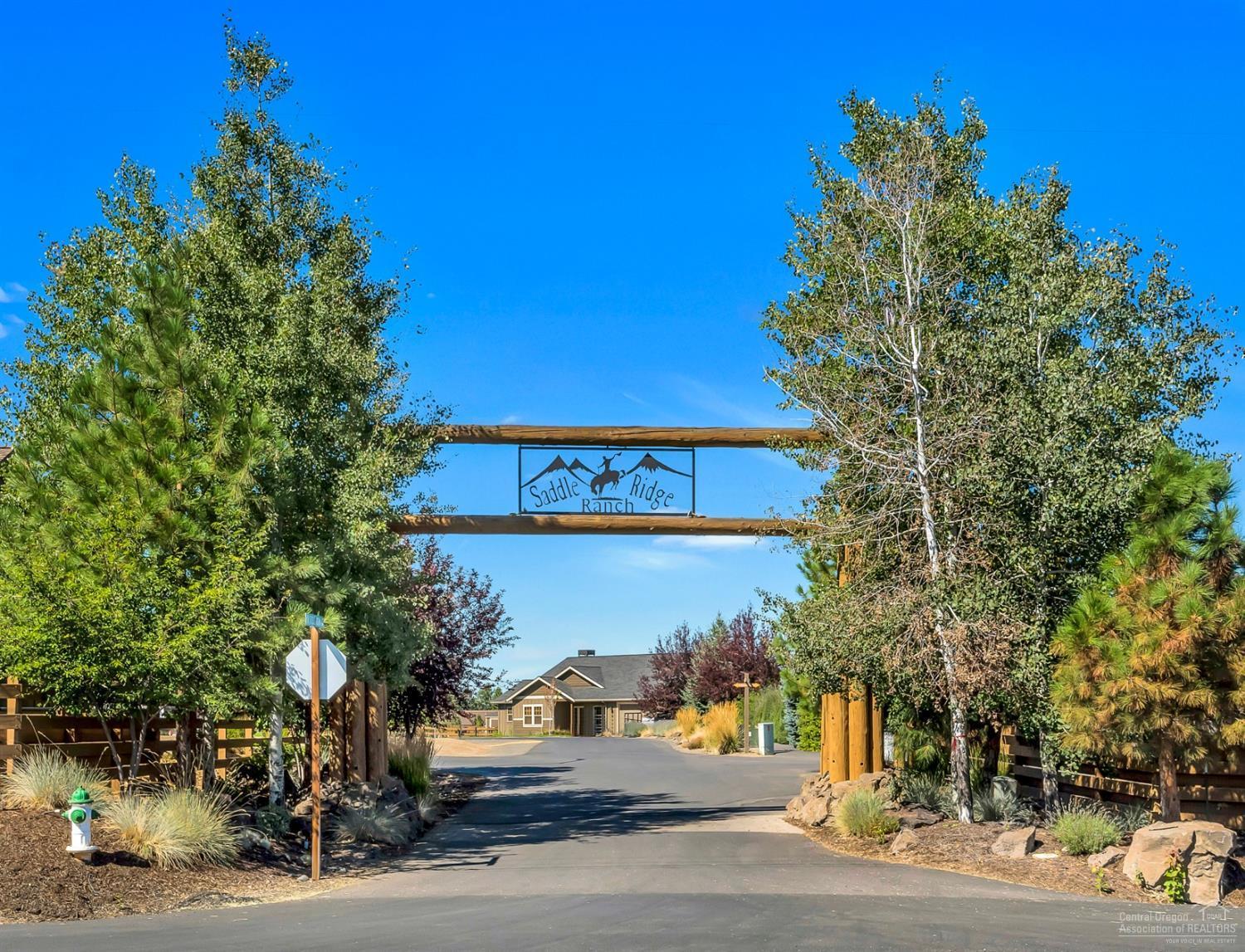 Saddle Ridge - Residential
