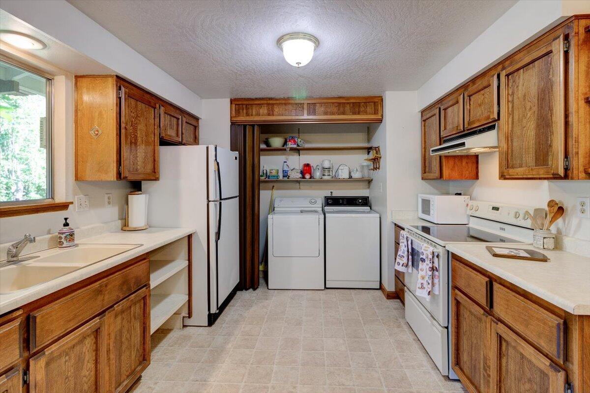 Corona Terrace Subdivision - Residential