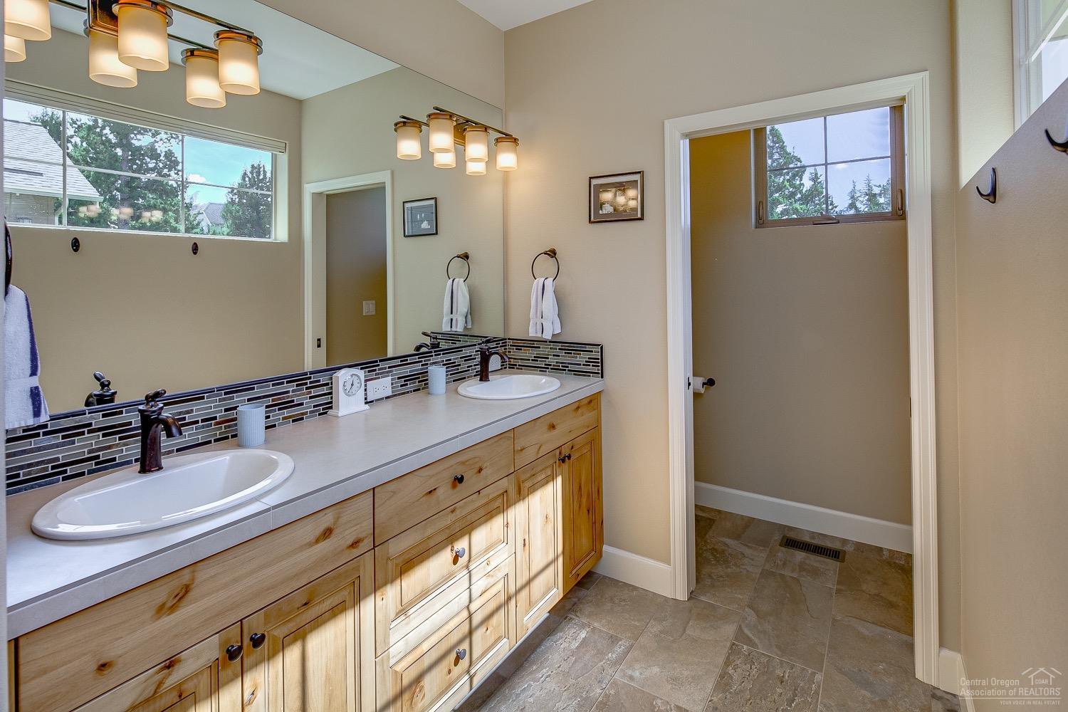 Eagle Crest - Residential