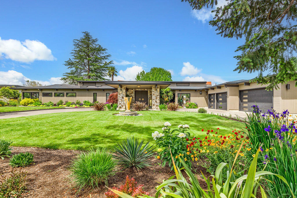 Rogue Valley Estates Subdivision - Residential