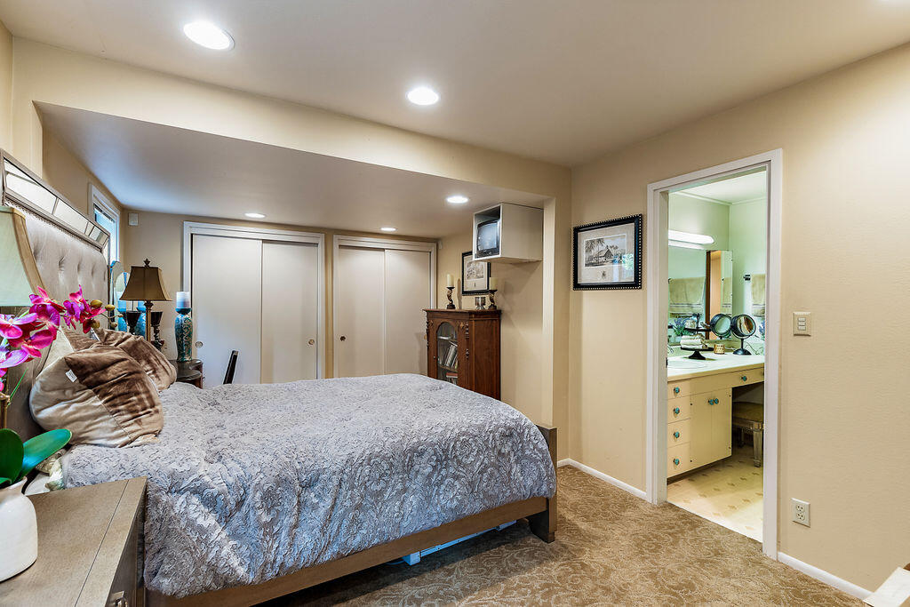 Rogue Valley Estates Subdivision - Residential