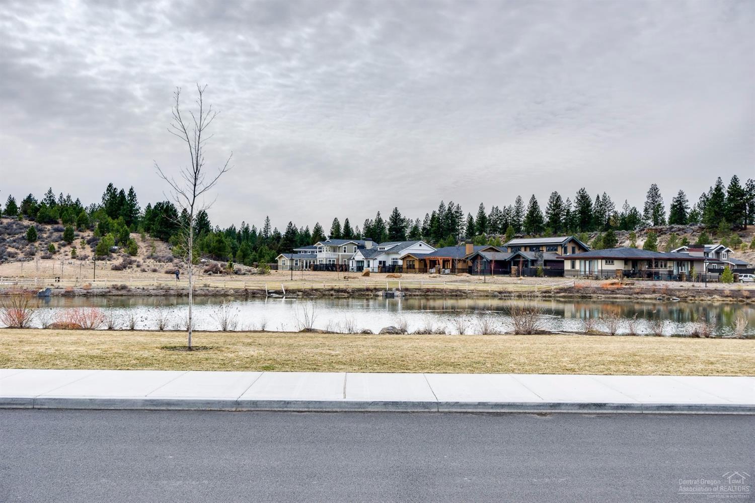 Property Features: flat, premium building site in NW Crossing, View of Discovery Park and lake.