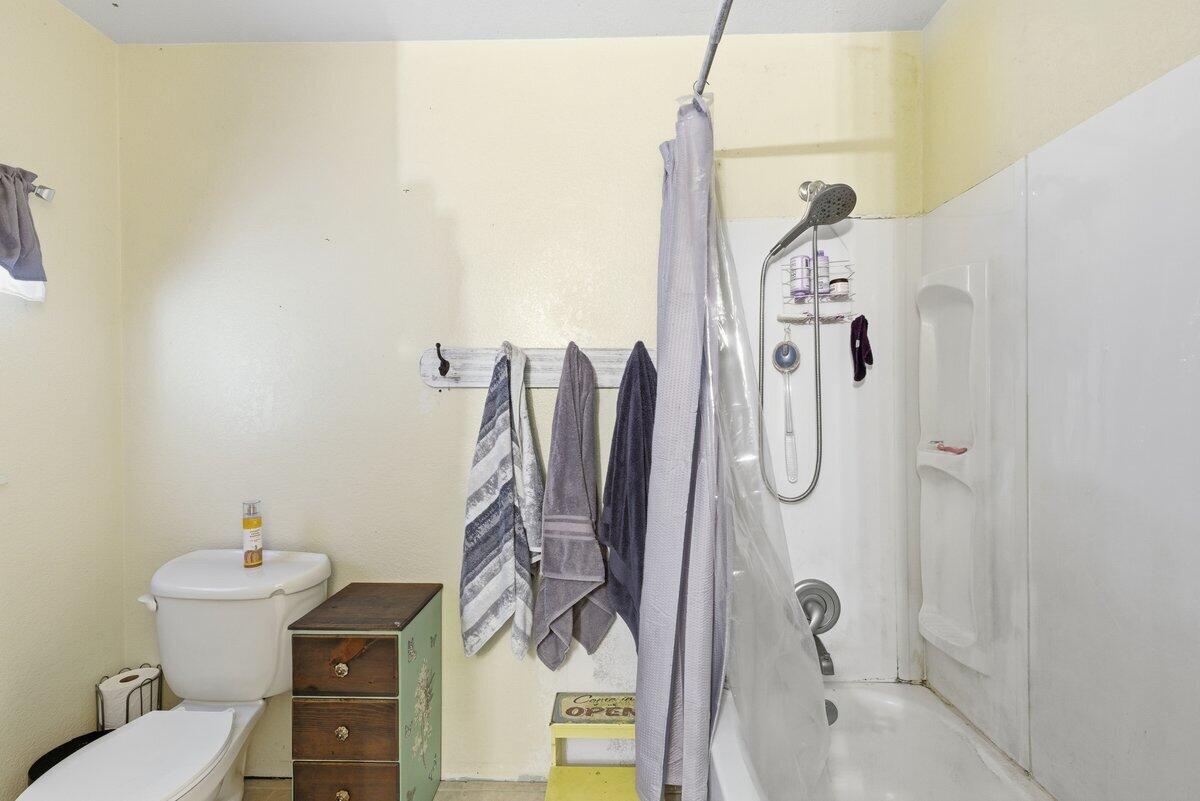 Sarah Park, Resubdivision Of Blocks 1, 2And 3 - Residential