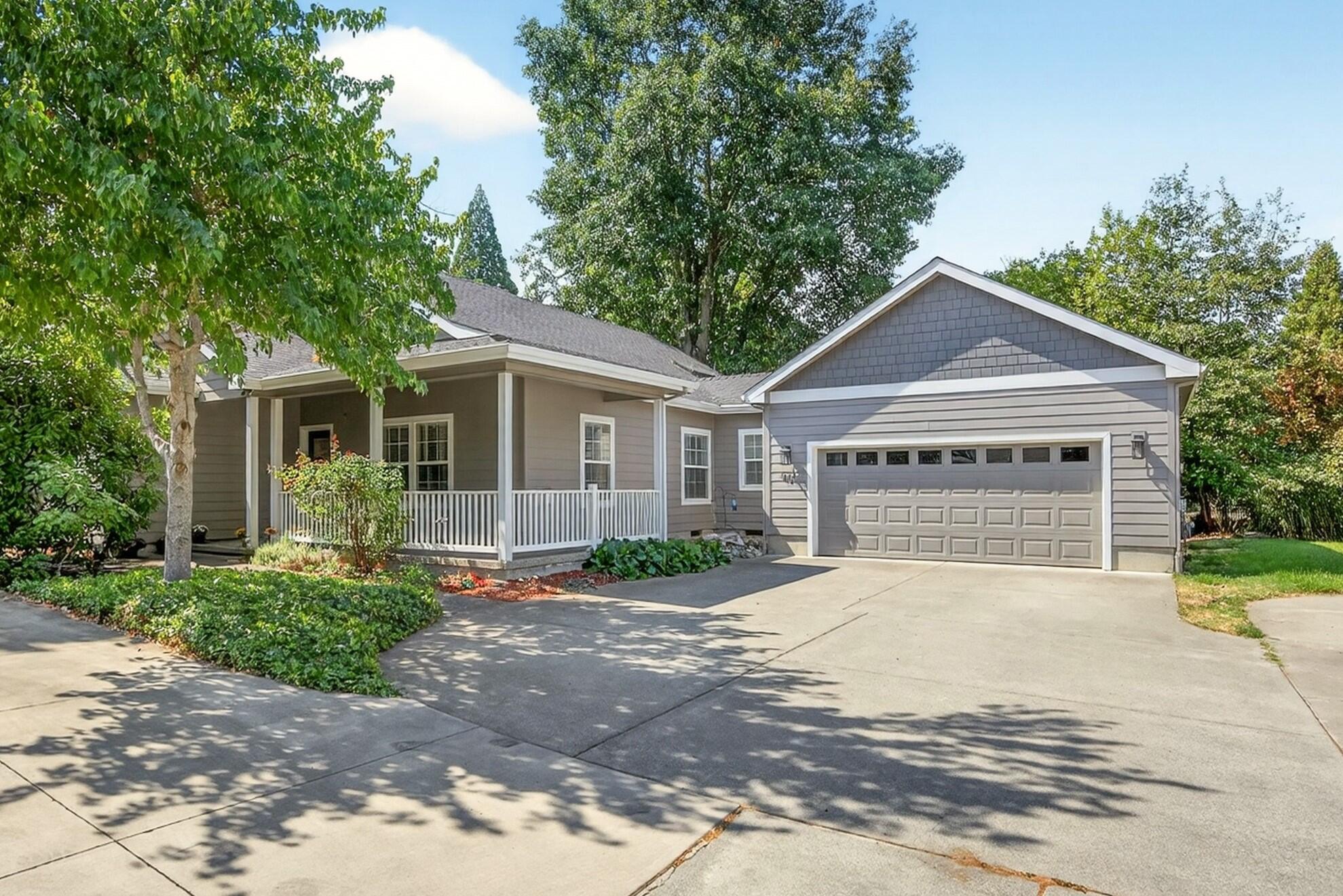 Griffin Oaks Unit No 2Phase I - Residential