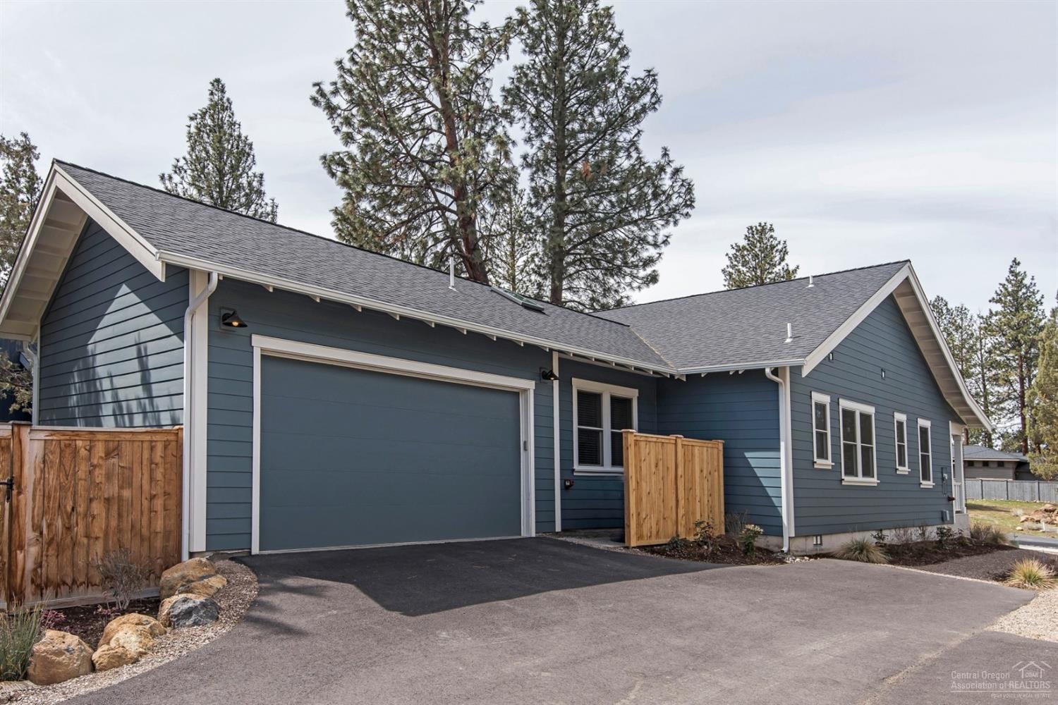 SaddleStone - Residential