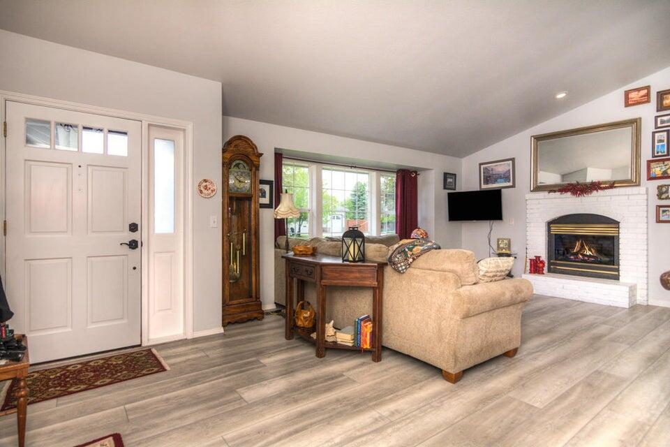 Stonebrook - Residential