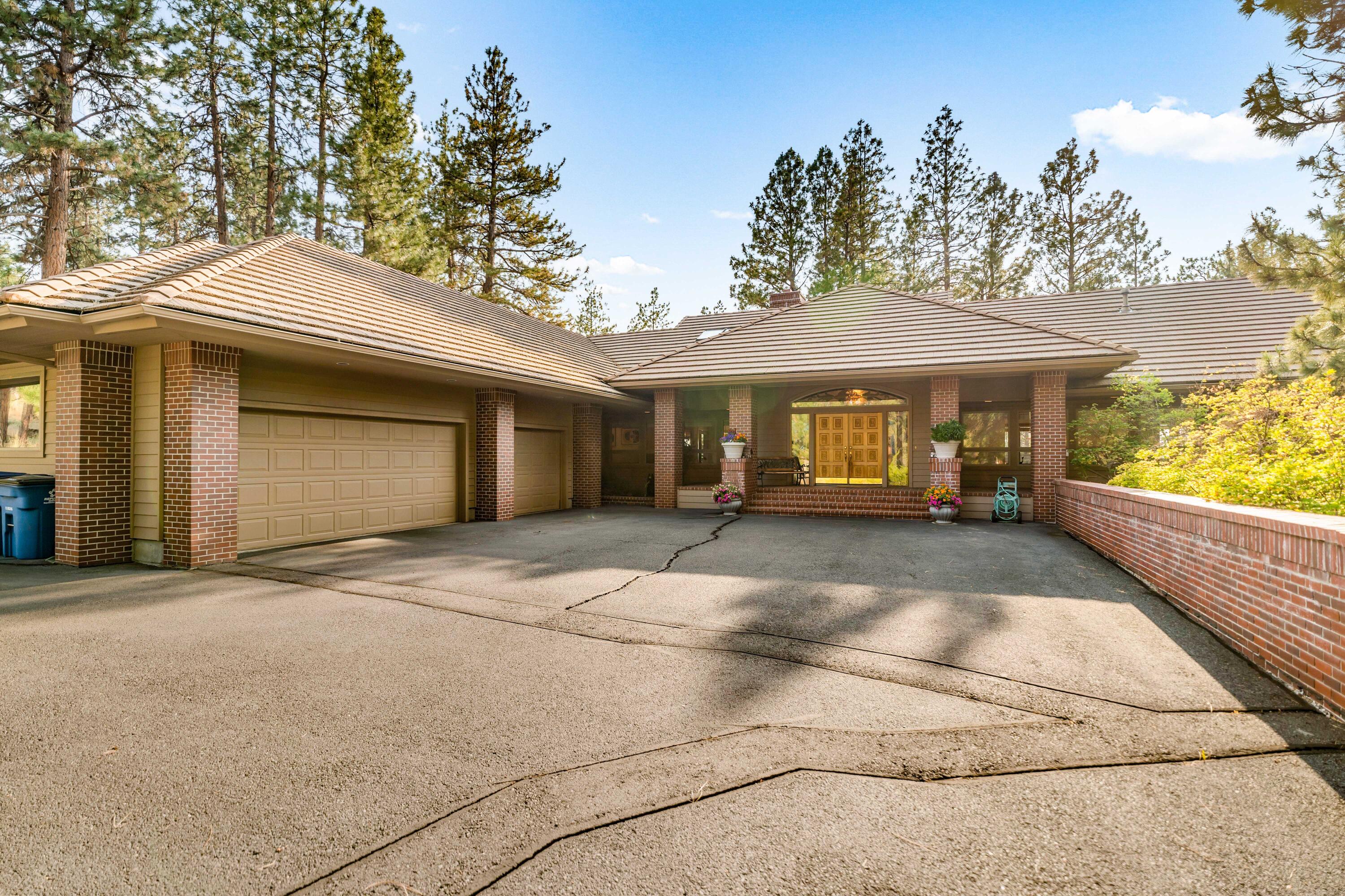 Barclay Place - Residential