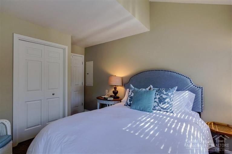 Riverpointe - Residential