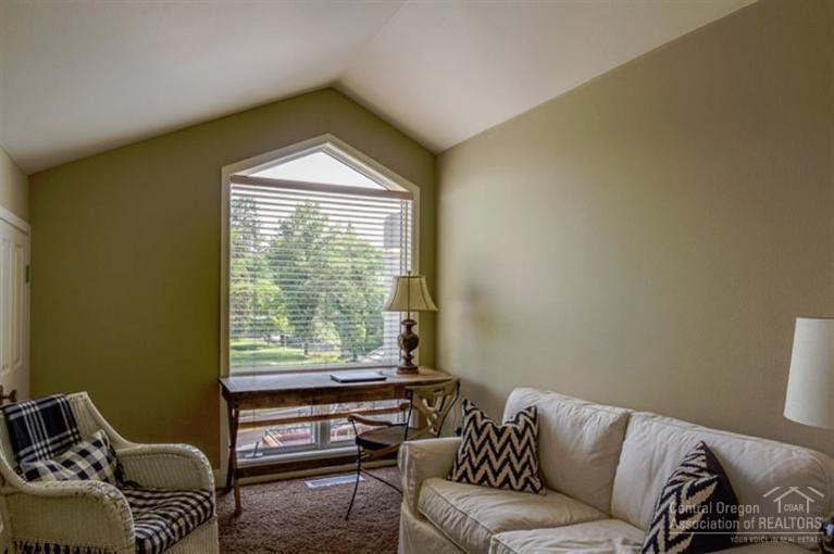 Riverpointe - Residential