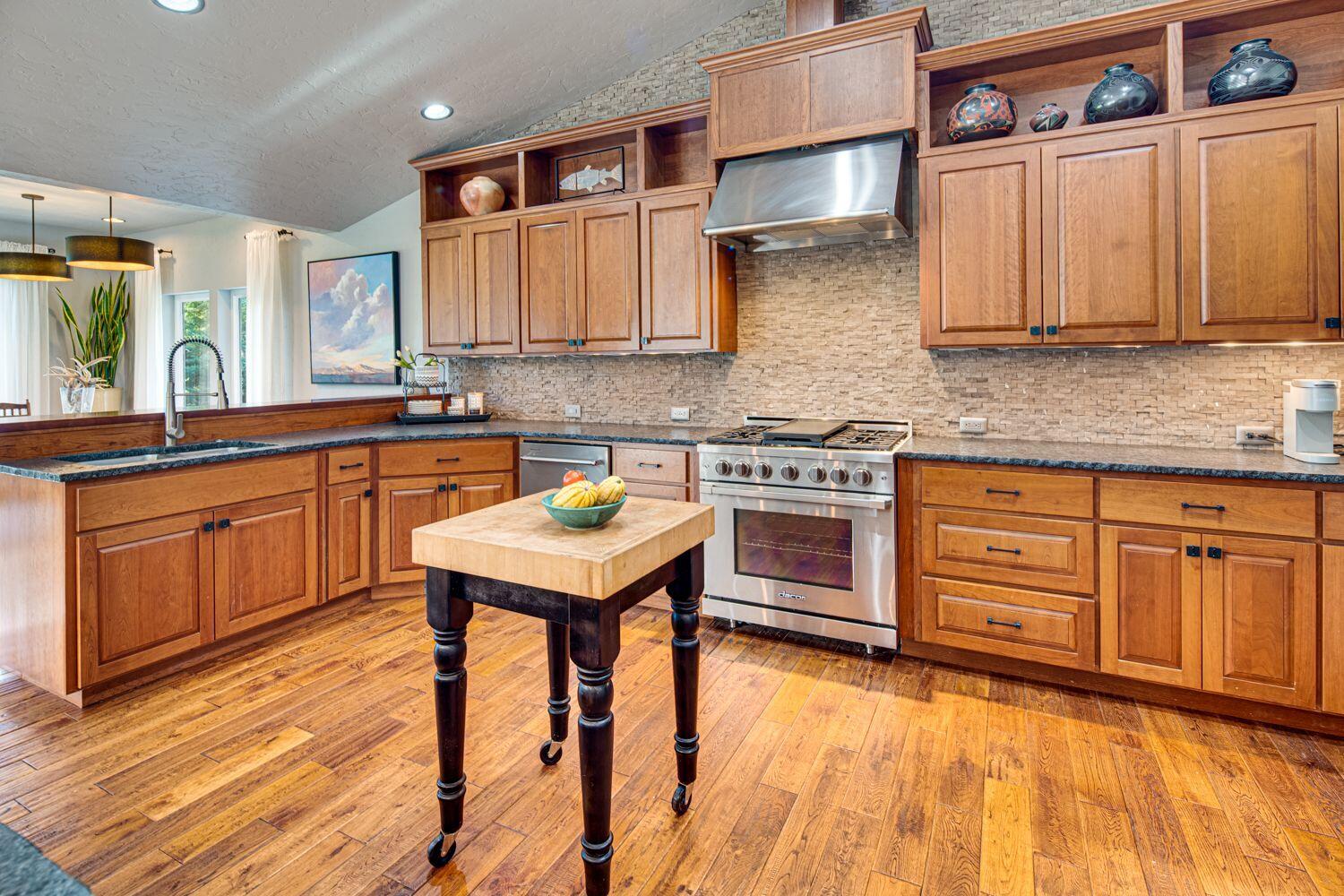 Eagle Crest - Residential