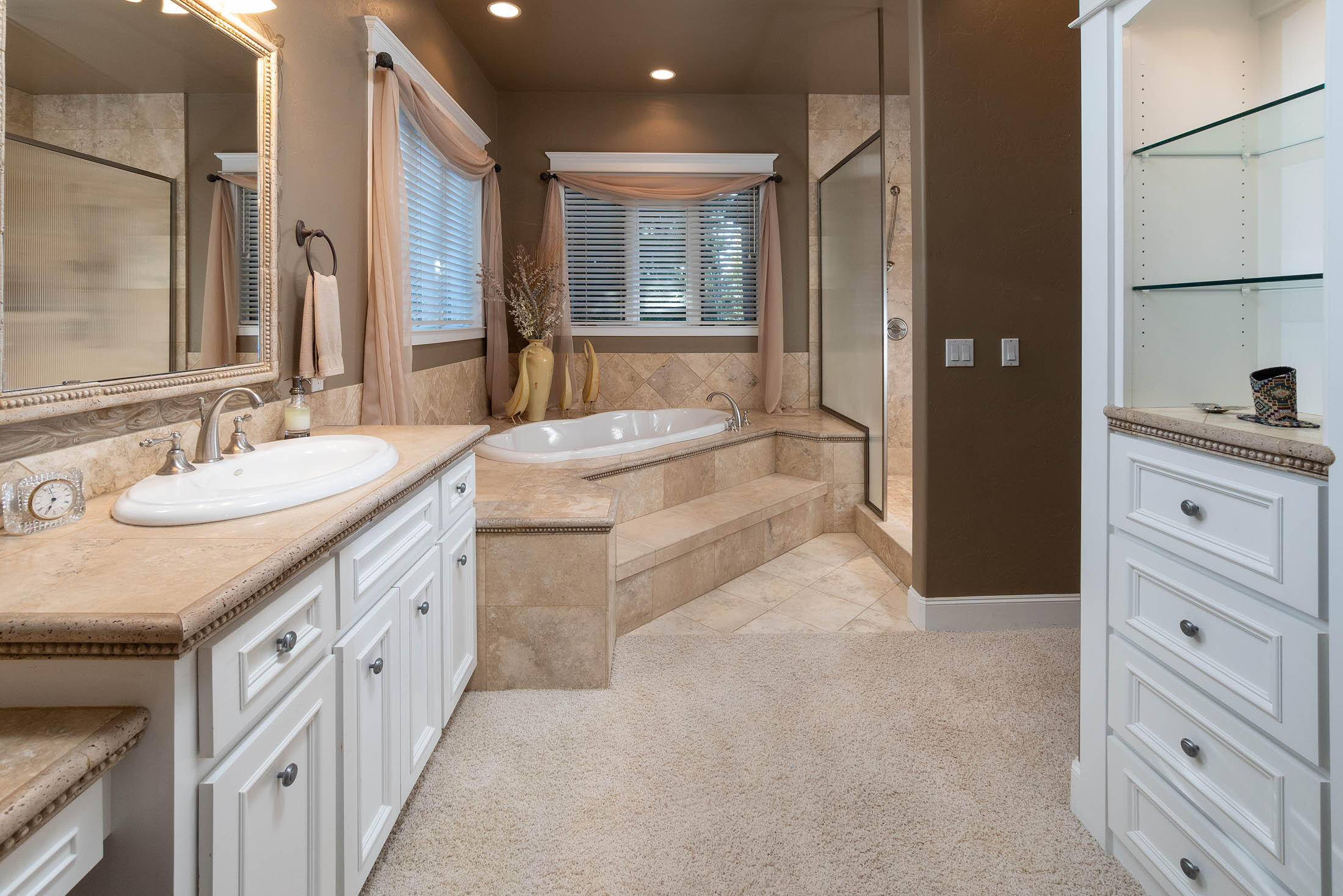 Awbrey Butte - Residential