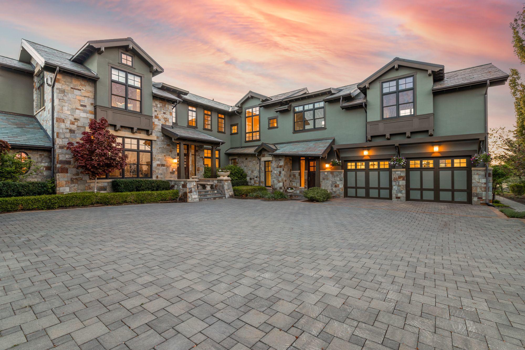 The Highlands at Broken Top - Residential