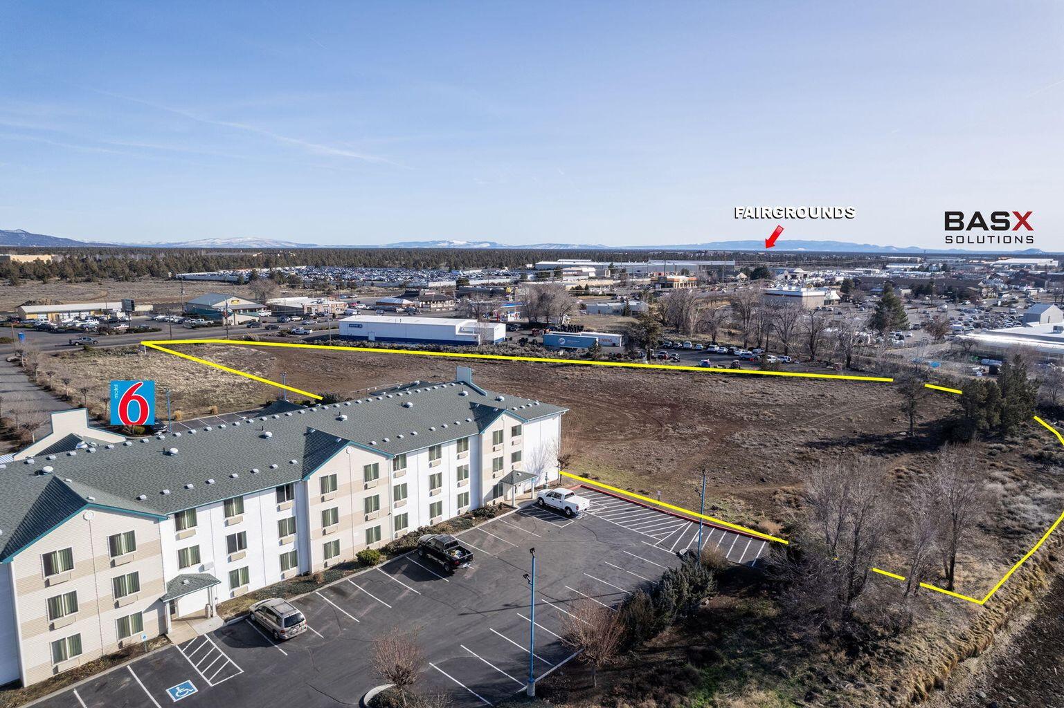 Planerville - Commercial Sale