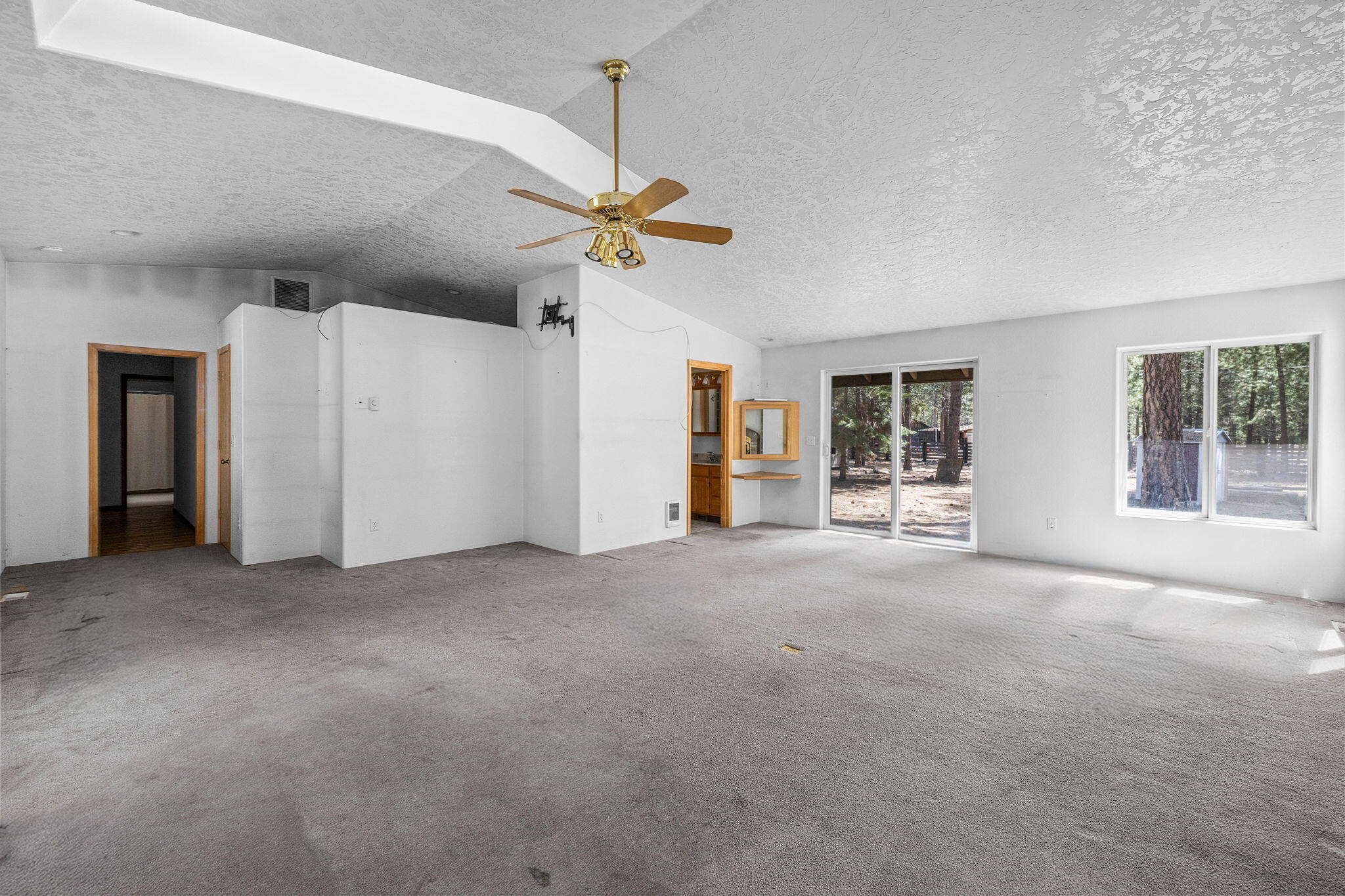 Ponderosa Pines - Residential