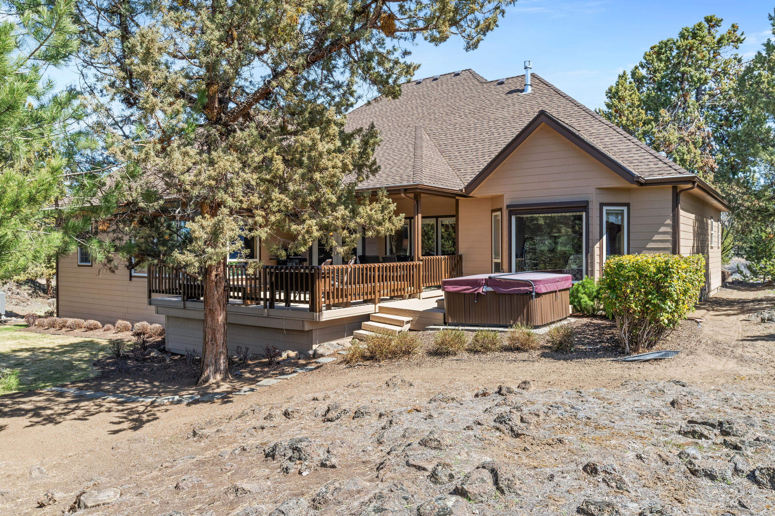 Lovestone Acres - Residential