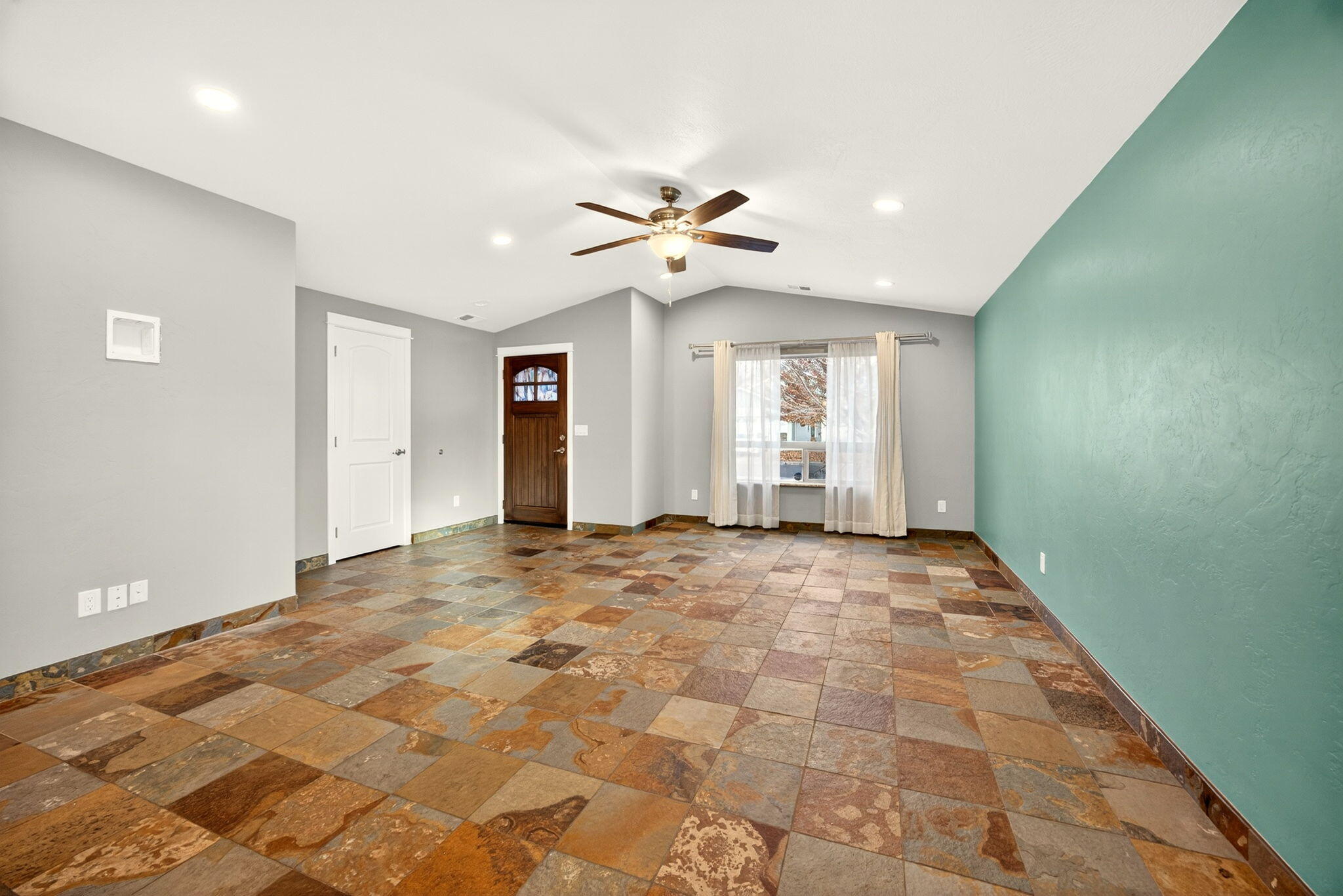 Fallbrook Meadows - Residential