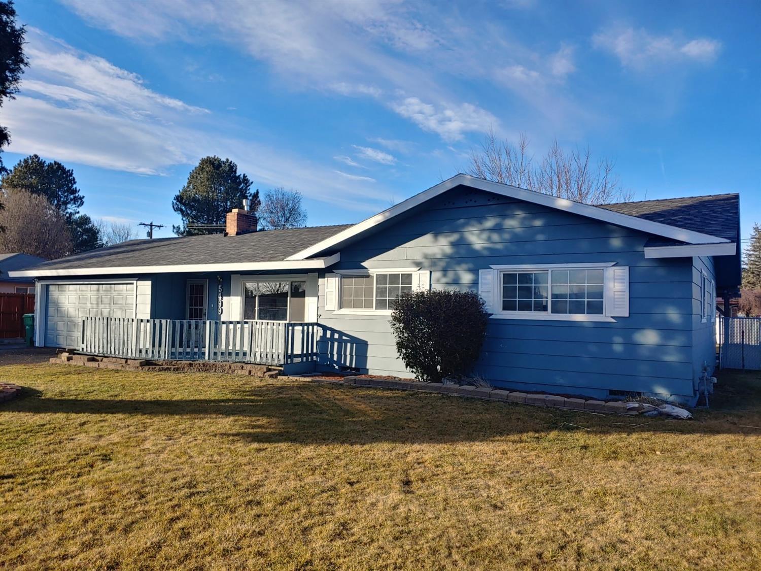 Here is a wonderful single level Perry & Day home on a large corner lot! This nice home has fresh paint inside and out as well as new carpet! This home has an over sized great room for entertaining and a large fenced yard with concrete pad to park the RV! Come check this one out.