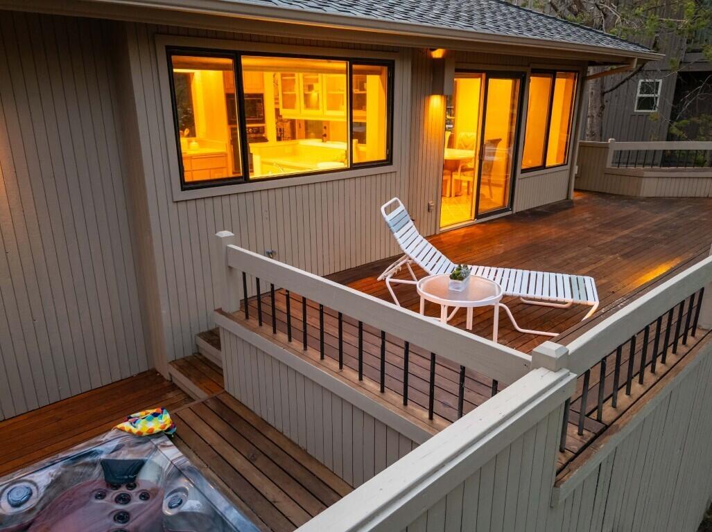 Fairway Crest Village - Residential