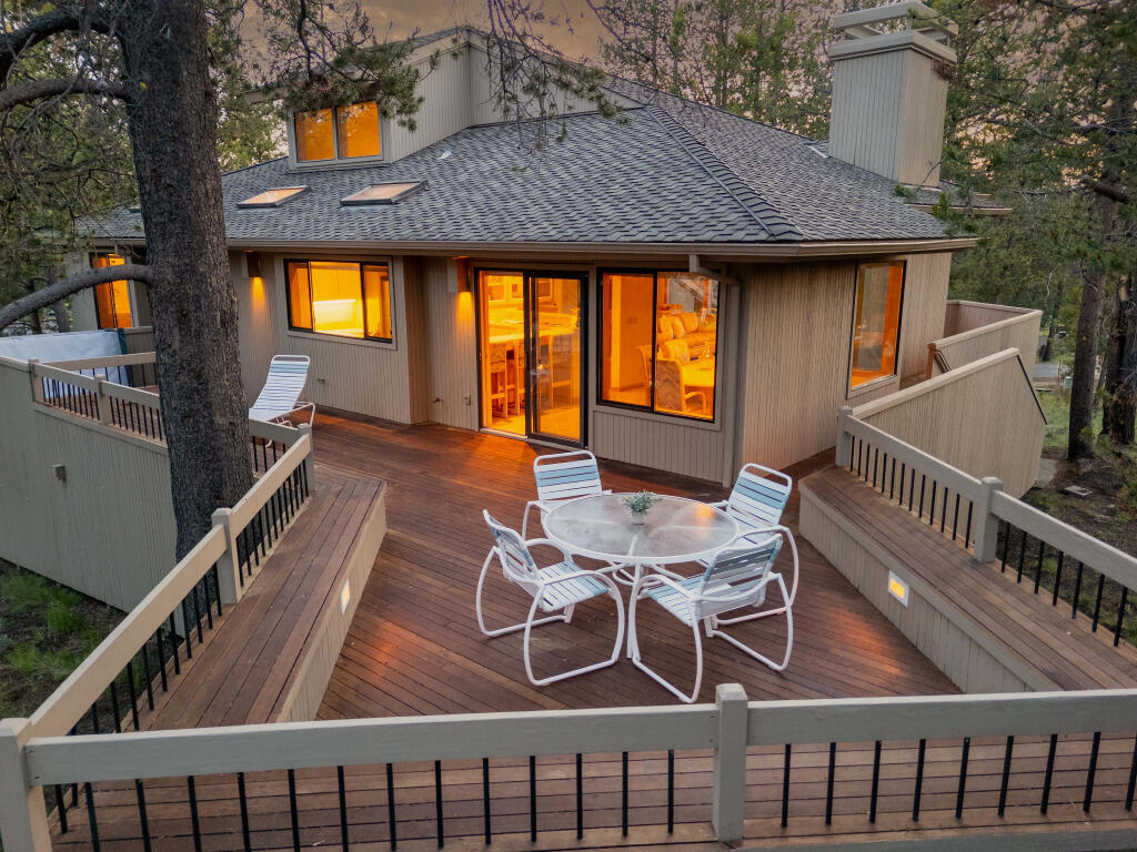 Fairway Crest Village - Residential