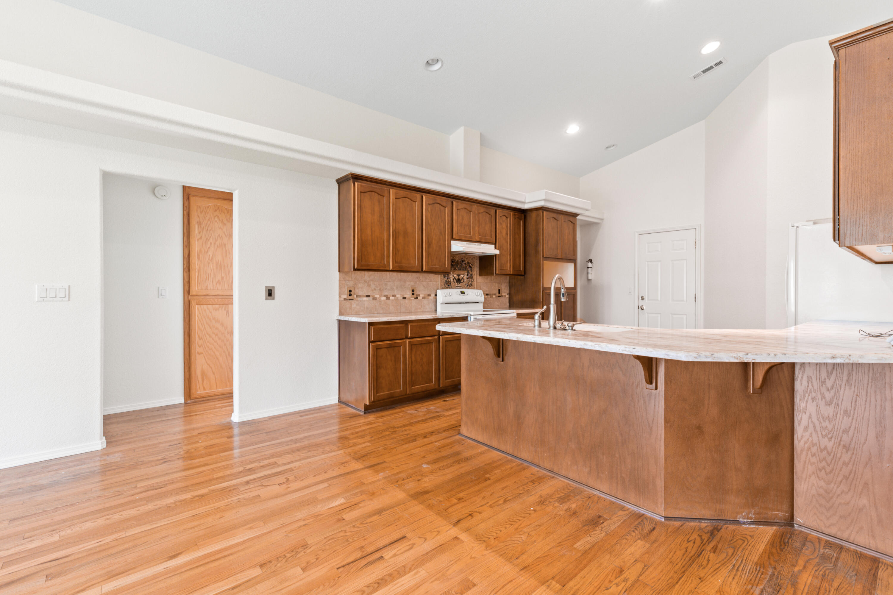 Cunningham Court - Residential