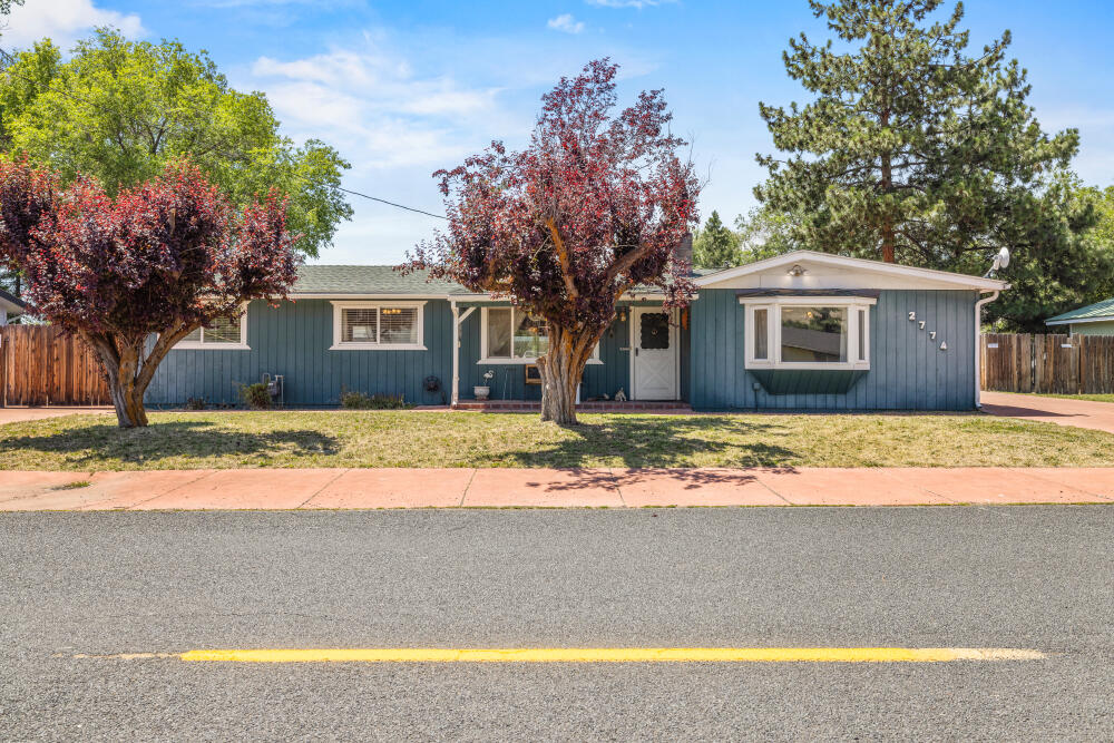This 3 bedroom 2 & ½ bath home has updated kitchen, Corian counters, Trash Compactor, Dishwasher, Oven & Side-By -Side Refrigerator. Large Laundry Room. Family Room, Living Room and Den. Fenced back yard plus detach 2 car garage plus additional Hobby Shop. New water Heater 2025