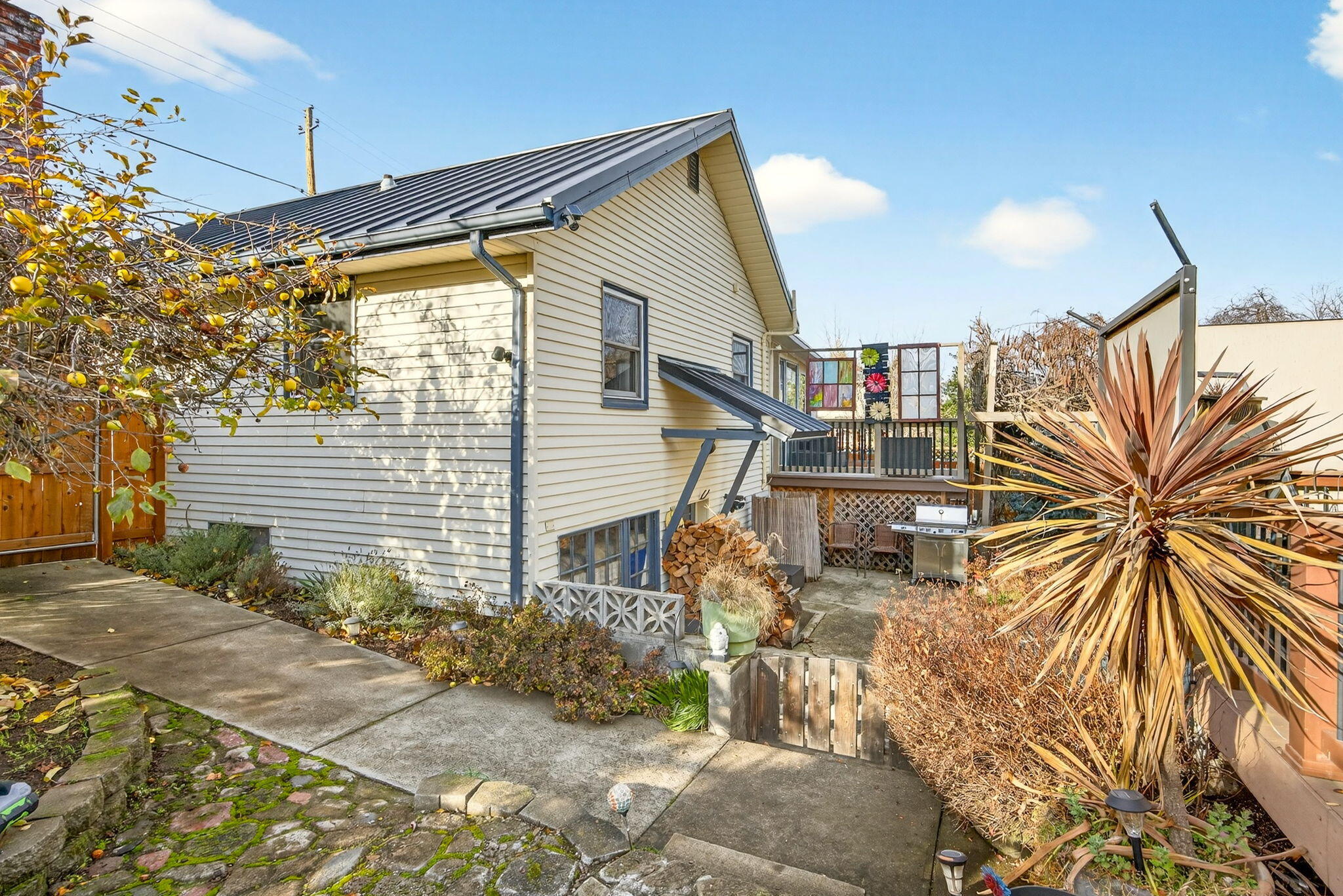 Prachts Alaska Addition - Residential