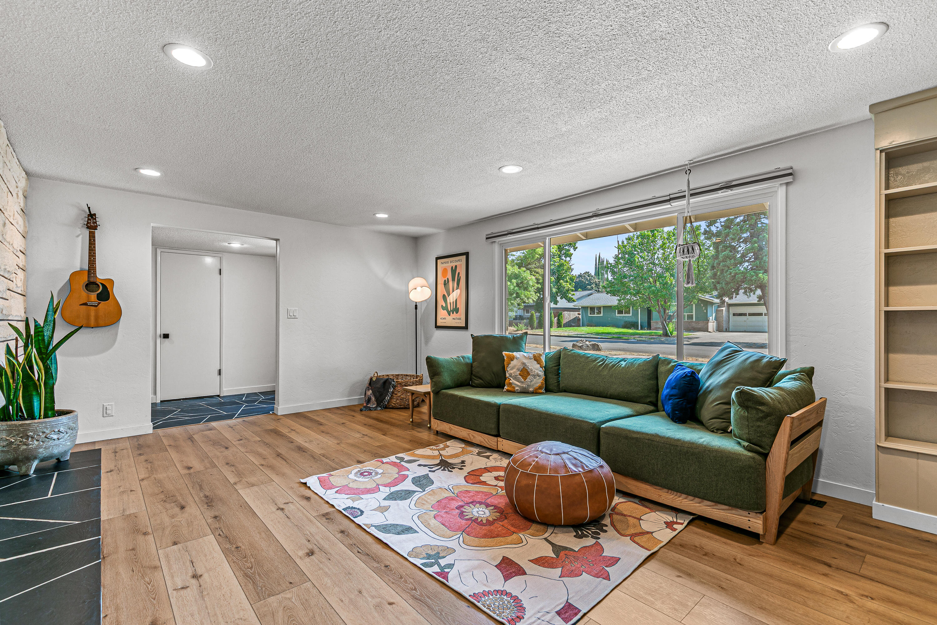 Blossom Hill Terrace Unit No 1 - Residential