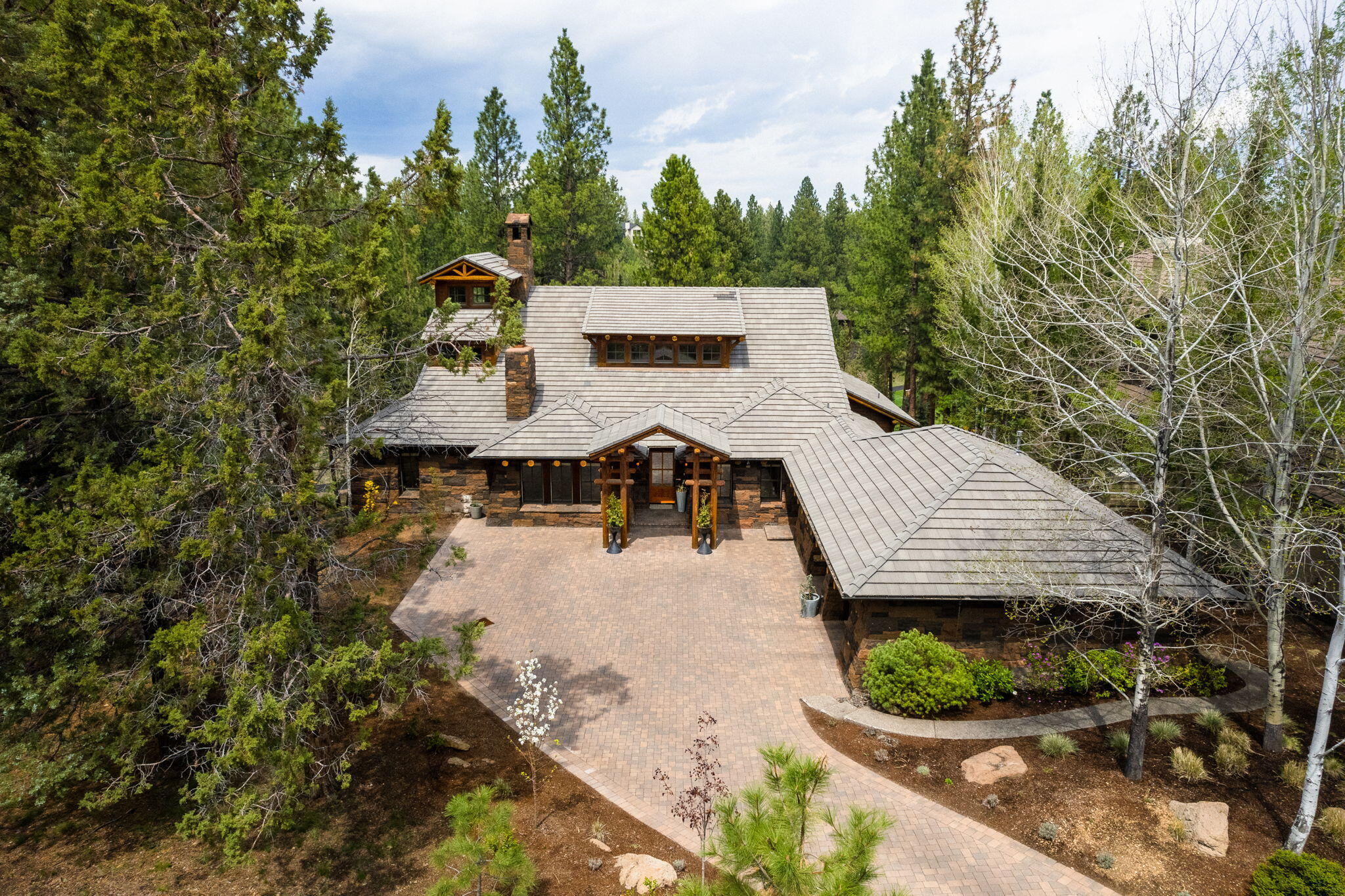 Broken Top - Residential