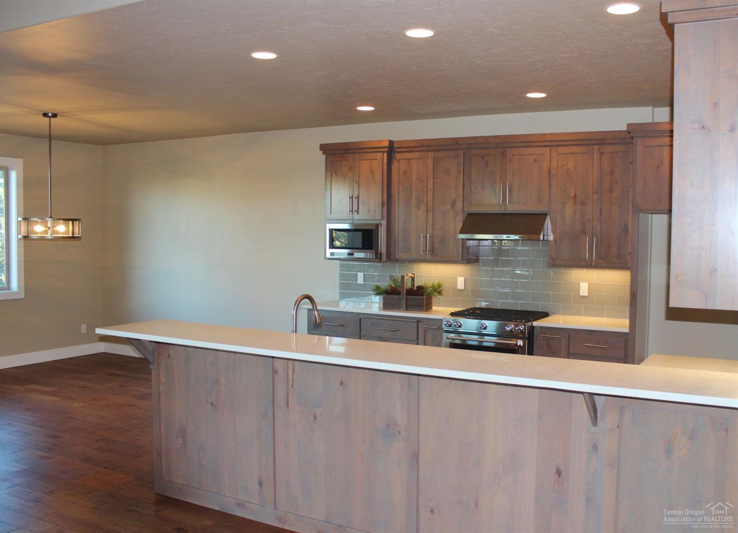 Eagle Crest - Residential