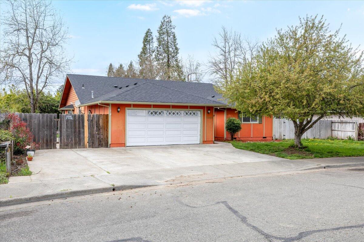 You will feel right at home in this spacious 3 bedroom, 2 bath home with 1861 sf.  Great room with vaulted ceiling, bay window, dining area, ceiling fan and slider to the patio.  The cook will love the kitchen with lots of cabinets, countertops and snack bar.  Primary bedroom with 2 walk-in closets, dual sinks and step-in shower.  Laundry room with cabinets and folding counter.  Newer roof.  Attached 2 car garage, RV/Boat parking on .18 of an acre.  Close to hospital, schools and shopping.  Put this on your list to show.