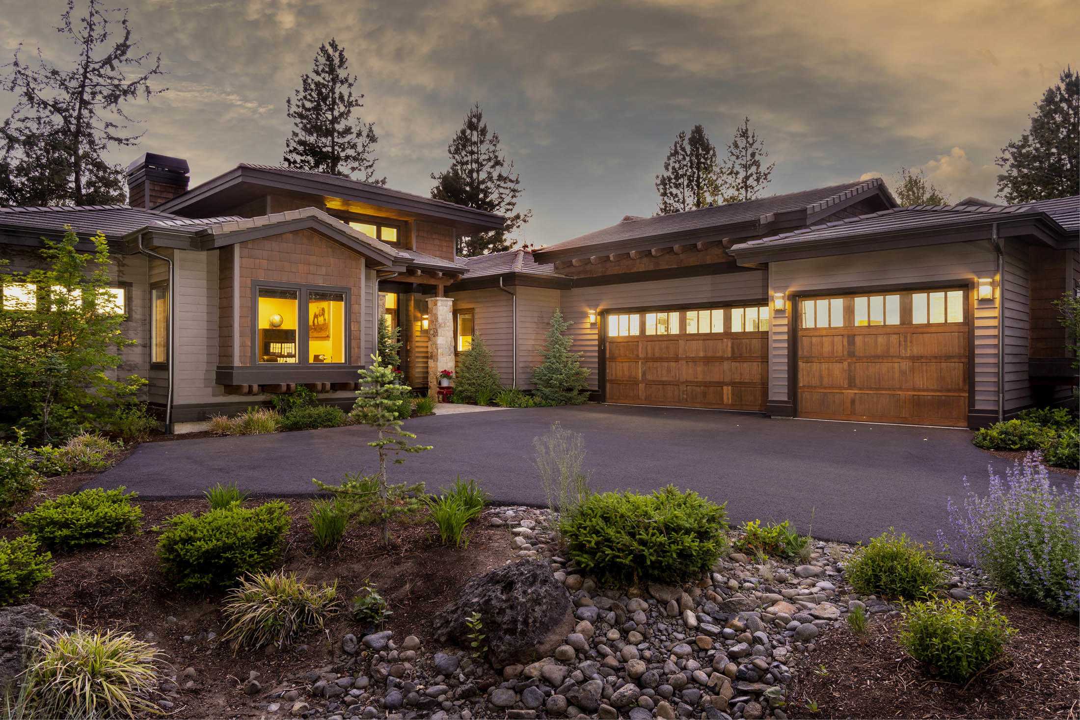 Broken Top - Residential