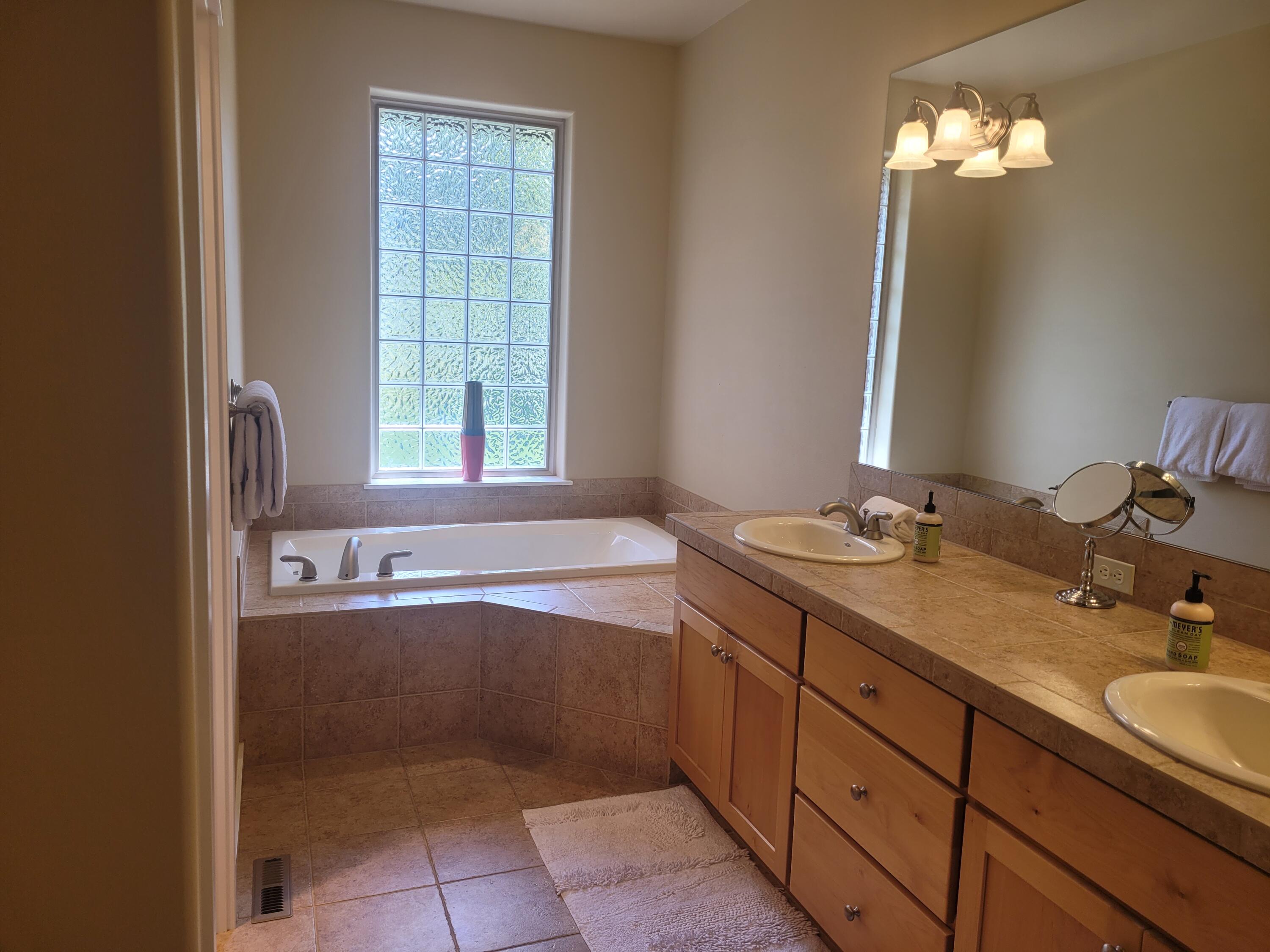 Eagle Crest - Residential