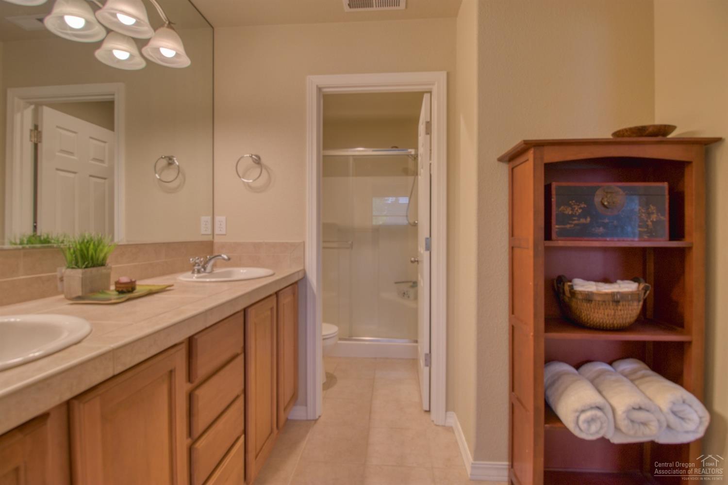 River Canyon Estates - Residential