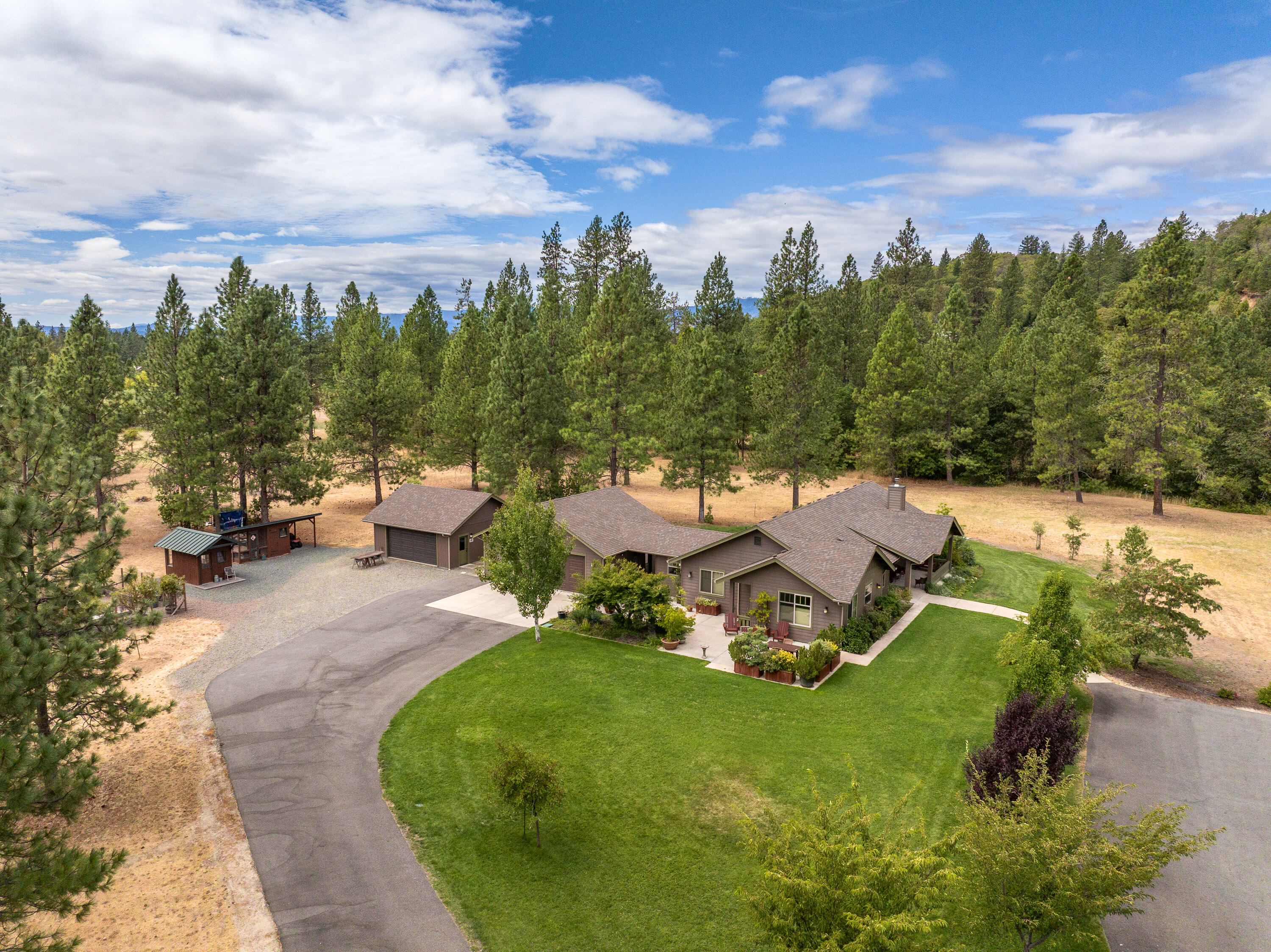 Paradise Valley Estates - Residential