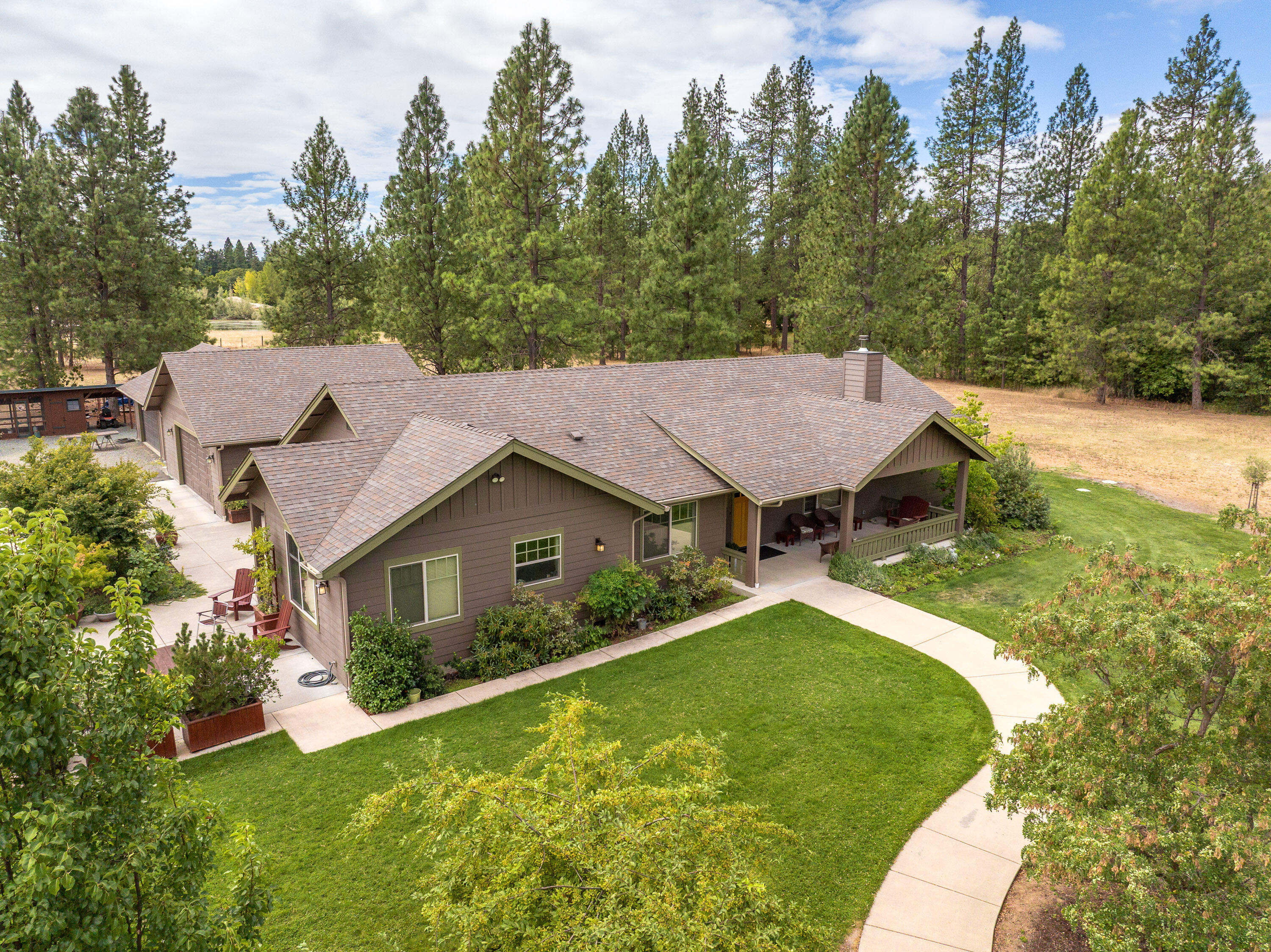 Paradise Valley Estates - Residential