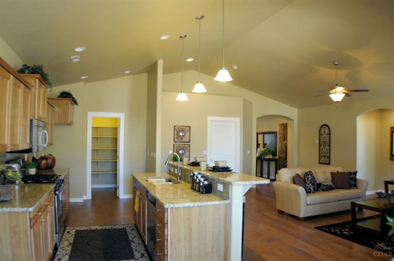 Lawson Crossing - Residential